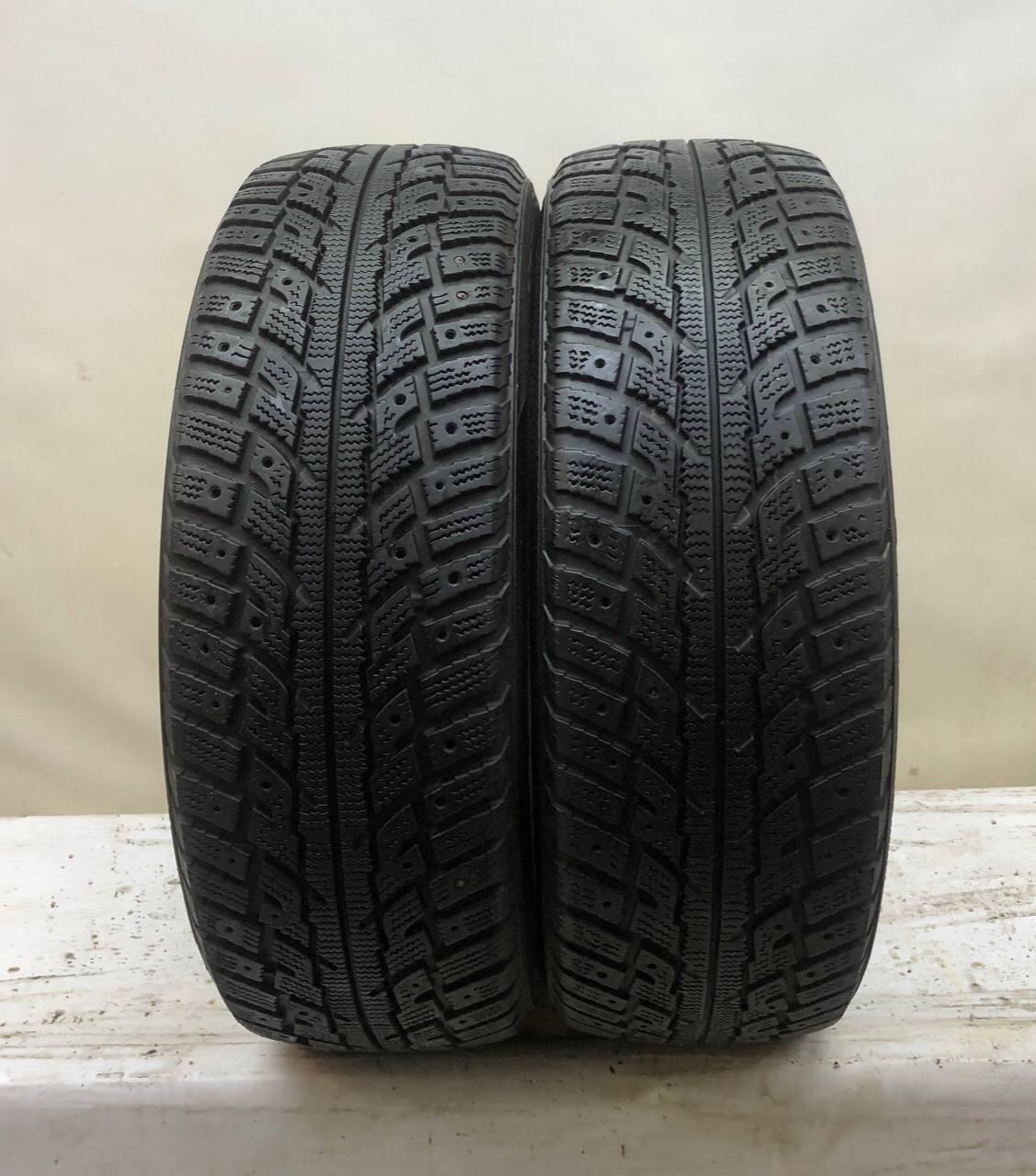 Резина Kumho I’Zen RV Stud KC16 215 60 17 БУ Шины 215 60 Зимние купить онлайн со скидкой 10% за 5000 руб.  Скидка, распродажа. Купить онлайн недорого. Уценка