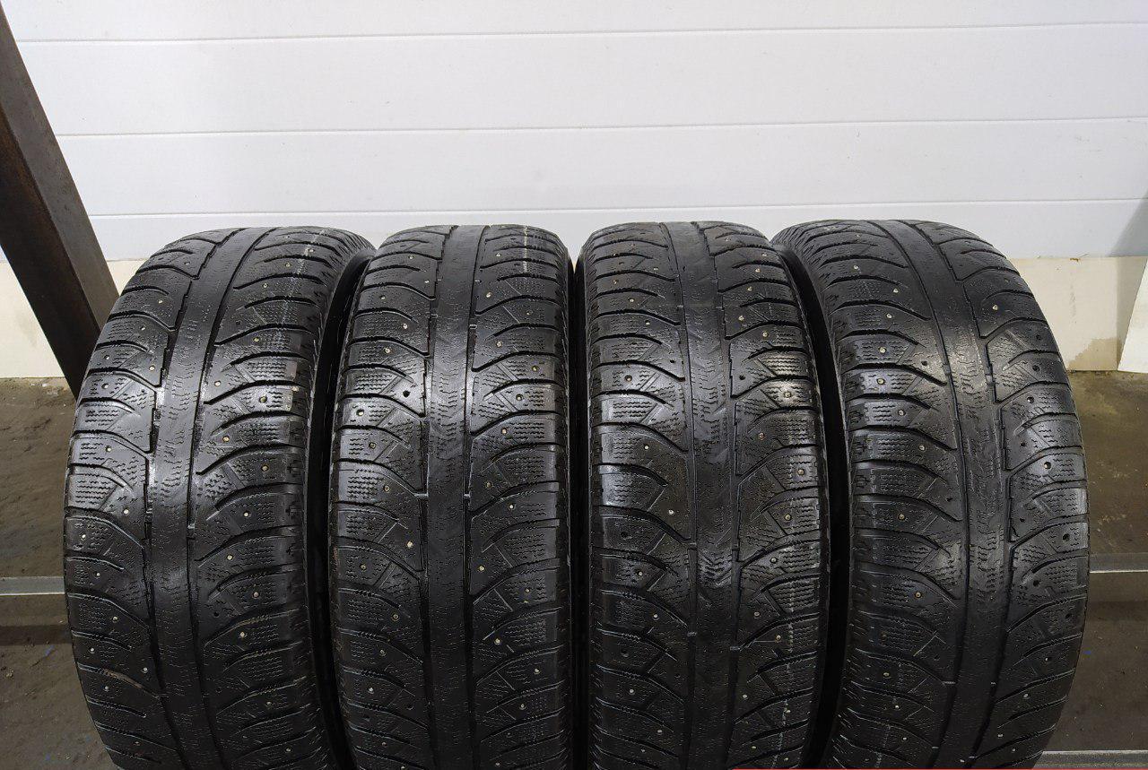 Резина Bridgestone Ice Cruiser 7000 235 65 17 БУ Шины 235 65 Зимние купить онлайн со скидкой 10% за 2450 руб.  Скидка, распродажа. Купить онлайн недорого. Уценка
