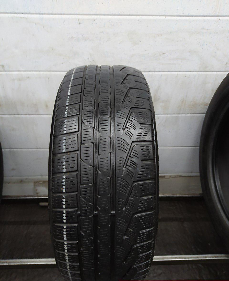 Резина Pirelli Sottozero Winter 210 Series 2 225 55 17 БУ Шины 225 55 Зимние купить онлайн со скидкой 10% за 2450 руб.  Скидка, распродажа. Купить онлайн недорого. Уценка