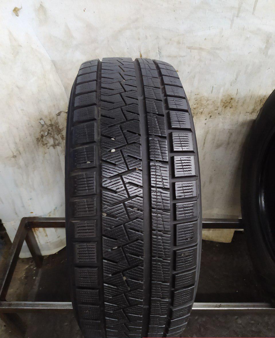 Резина Pirelli Ice Asimmetrico 205 60 16 БУ Шины 205 60 Зимние купить онлайн со скидкой 10% за 5050 руб.  Скидка, распродажа. Купить онлайн недорого. Уценка