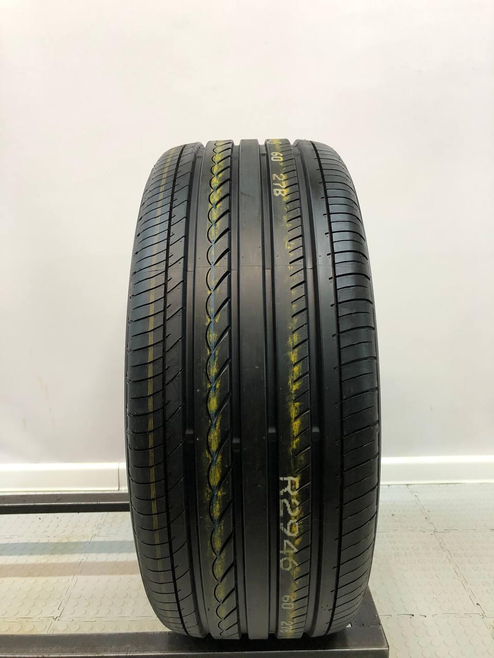 Резина Yokohama Advan DB decibel V-551 235 45 18 БУ Шины 235 45 Летние купить онлайн со скидкой 10% за 11400 руб.  Скидка, распродажа. Купить онлайн недорого. Уценка