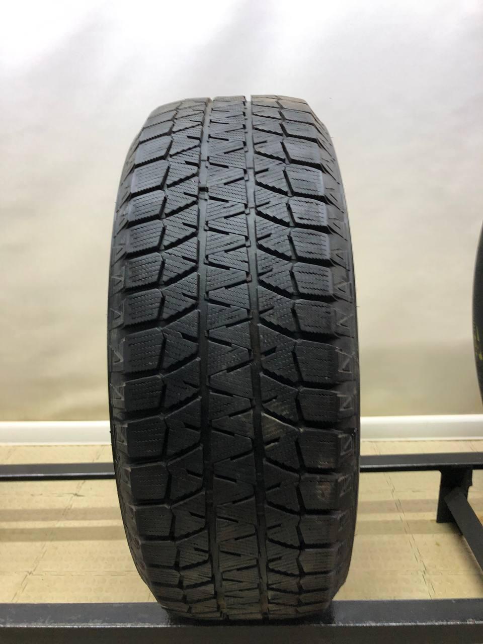 Резина Bridgestone Blizzak WS80 235 60 17 БУ Шины 235 60 Зимние купить онлайн со скидкой 10% за 6700 руб.  Скидка, распродажа. Купить онлайн недорого. Уценка
