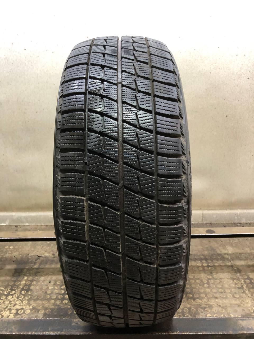 Резина Bridgestone Icepartner 215 45 17 БУ Шины 215 45 Зимние купить онлайн со скидкой 10% за 7800 руб.  Скидка, распродажа. Купить онлайн недорого. Уценка