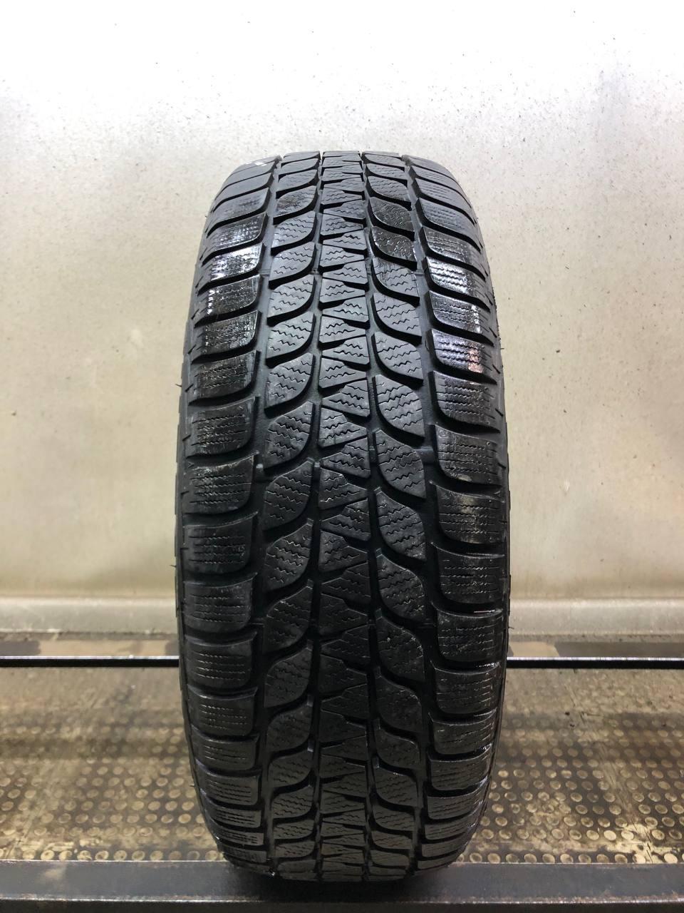 Резина Bridgestone Blizzak LM25 205 60 16 БУ Шины 205 60 Зимние купить онлайн со скидкой 10% за 4900 руб.  Скидка, распродажа. Купить онлайн недорого. Уценка