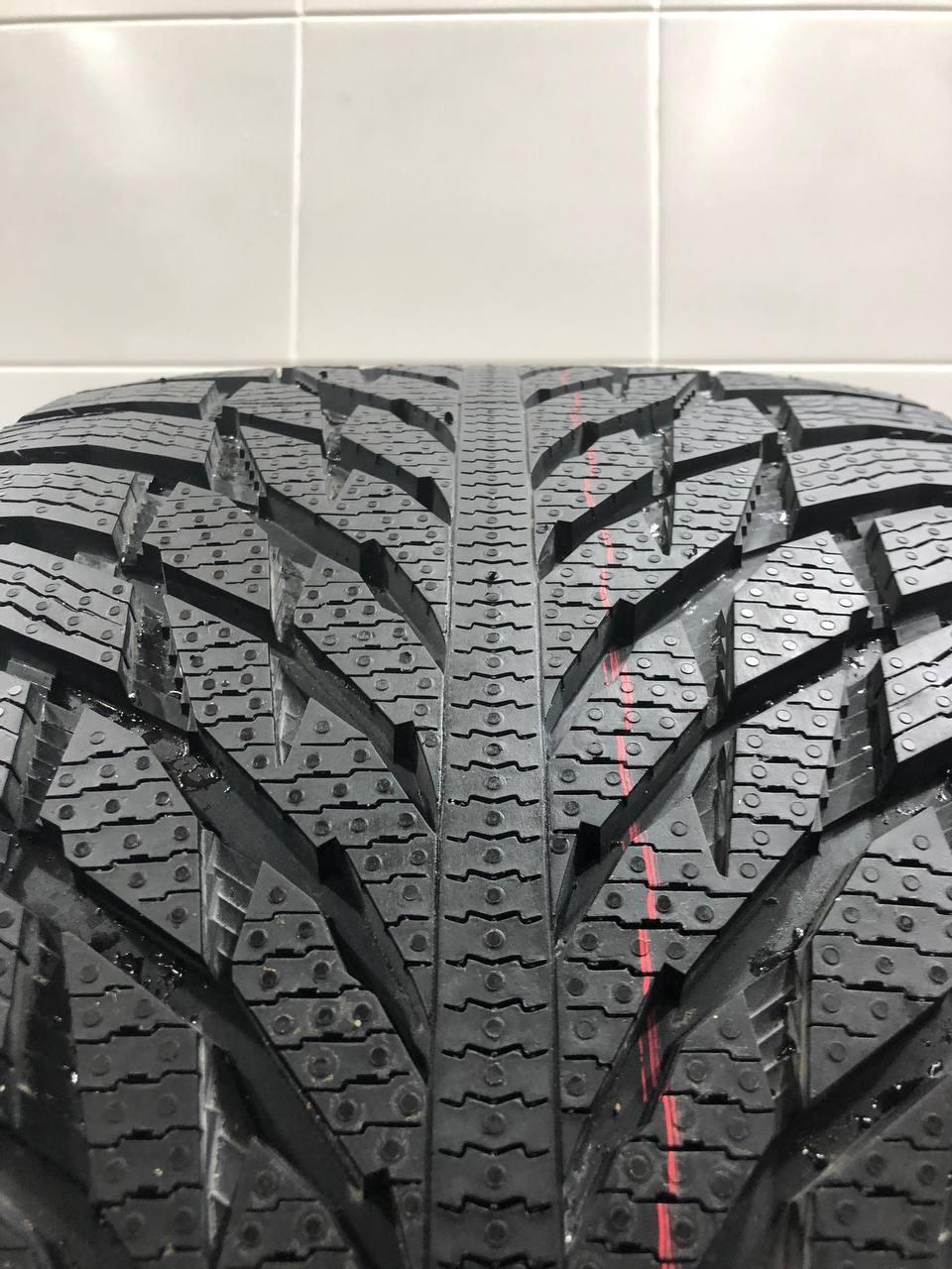 Nokian Tyres Hakkapeliitta R3 SUV 315 40 21 без пробега Шины 315 40 Зимние. Цена 53500 руб, вместо 59385 руб. Скидка 10%, распродажа. Купить онлайн недорого. Уценка