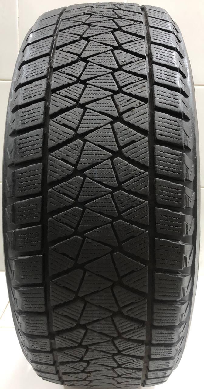 Резина Bridgestone Blizzak DM-V2 225 55 18 БУ Шины 225 55 Зимние купить онлайн со скидкой 10% за 7300 руб.  Скидка, распродажа. Купить онлайн недорого. Уценка