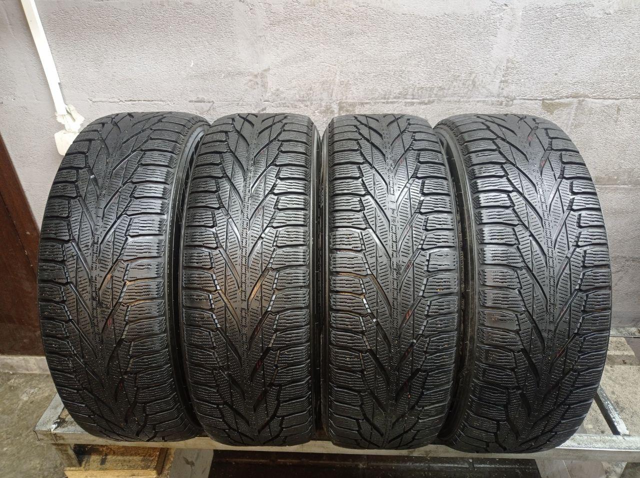 Резина Nokian Tyres Hakkapeliitta R2 SUV 235 60 18 БУ Шины 235 60 Зимние купить онлайн со скидкой 10% за 4850 руб.  Скидка, распродажа. Купить онлайн недорого. Уценка