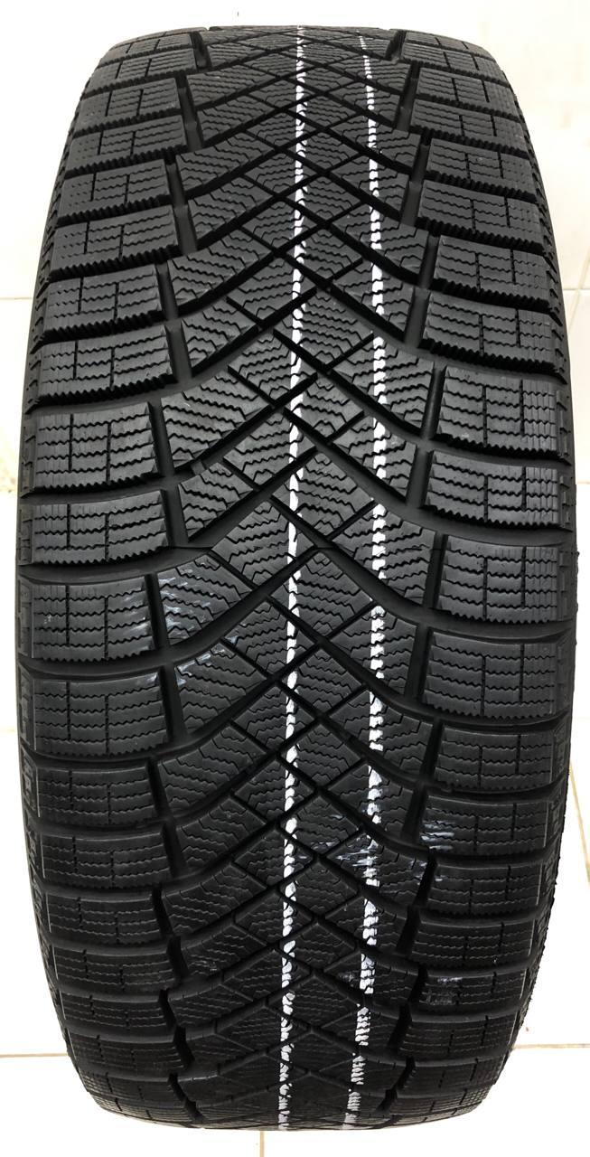 Резина Pirelli Ice Zero FR 225 45 19 БУ Шины 225 45 Зимние купить онлайн со скидкой 10% за 11900 руб.  Скидка, распродажа. Купить онлайн недорого. Уценка