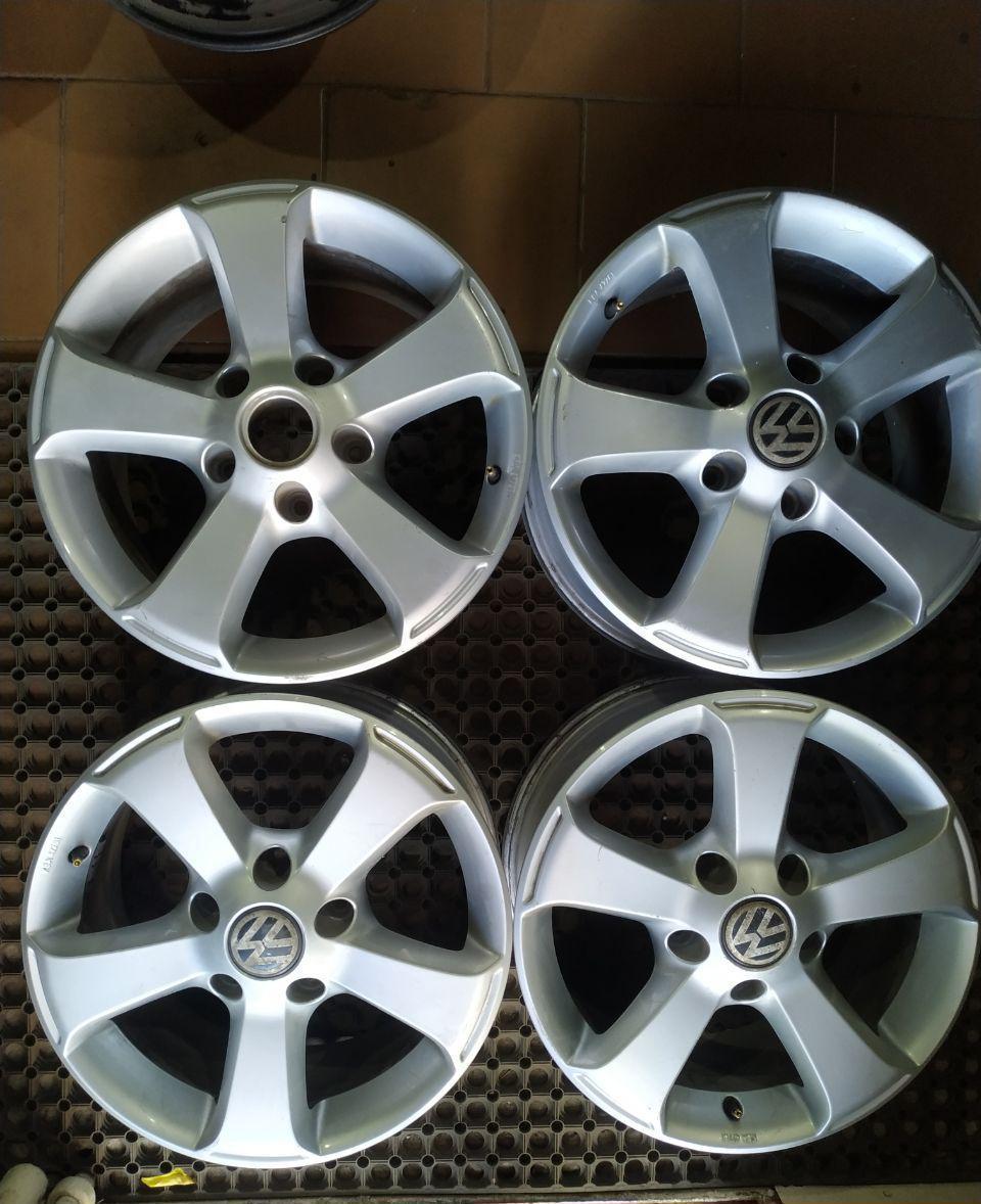 Колесные диски Volkswagen 7.5xR17/5×130 72.1 Серебристый. Цена 8600 руб, вместо 9546 руб. Скидка 10%, распродажа. Купить онлайн недорого. Уценка