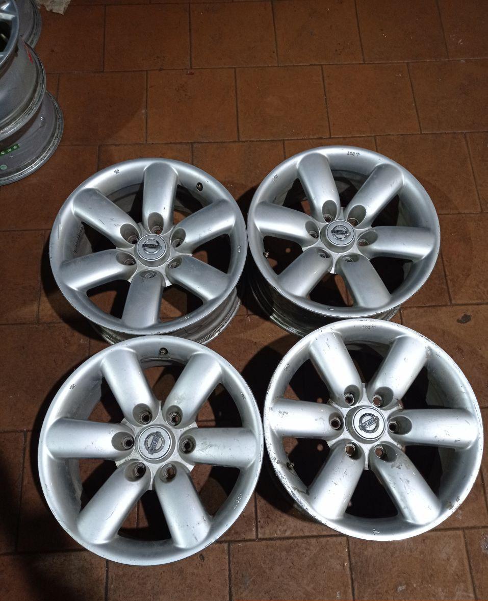 Колесные диски Nissan 8xR18/6×139.7 78.1 Серебристый. Цена 10400 руб, вместо 11544 руб. Скидка 10%, распродажа. Купить онлайн недорого. Уценка