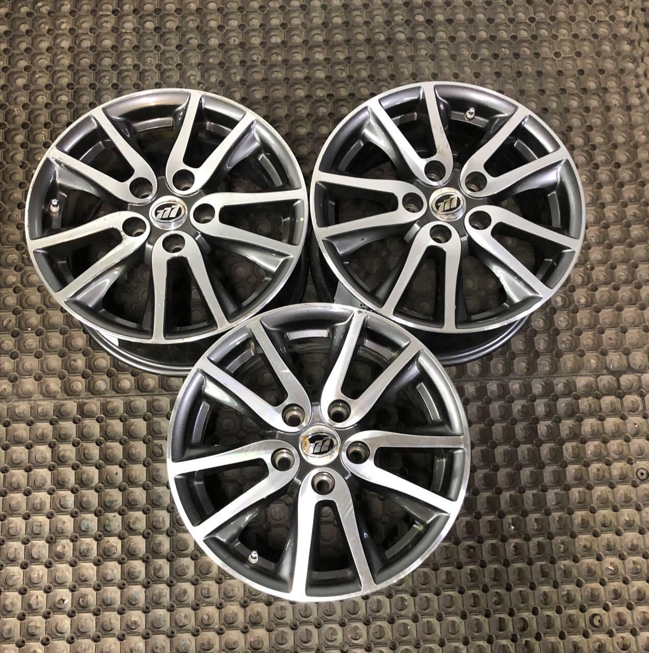 Резина Колесные диски Lifan 6.5xR16/5×114.3 60.1 Антрацитовый с полированной лицевой поверхностью купить онлайн со скидкой 10% за 8000 руб.  Скидка, распродажа. Купить онлайн недорого. Уценка