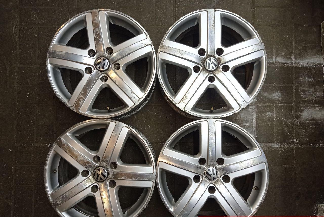 Колесные диски VIA 7.5xR17/5×130 71.6 Серебристый с полированной лицевой поверхностью. Цена 3950 руб, вместо 4384 руб. Скидка 10%, распродажа. Купить онлайн недорого. Уценка