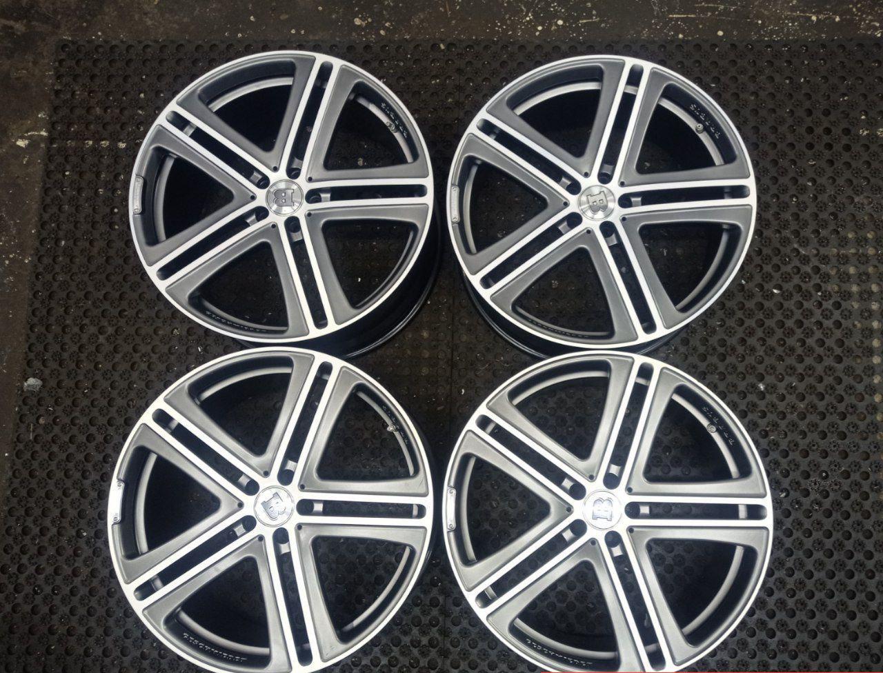 Колесные диски Mercedes 10xR22/5×112 66.6 Антрацитовый с полированной лицевой поверхностью. Цена 55000 руб, вместо 61050 руб. Скидка 10%, распродажа. Купить онлайн недорого. Уценка