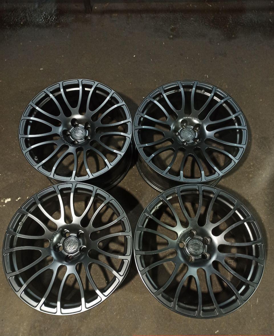 Колесные диски Land Rover 11xR21/5×120 72.6 Черный матовый. Цена 36000 руб, вместо 39960 руб. Скидка 10%, распродажа. Купить онлайн недорого. Уценка