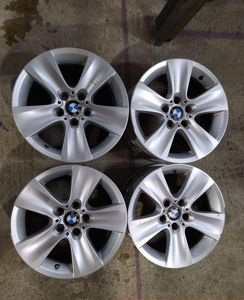 Резина Колесные диски BMW 8xR17/5×120 72.6 купить онлайн со скидкой 10% за 8300 руб.  Скидка, распродажа. Купить онлайн недорого. Уценка
