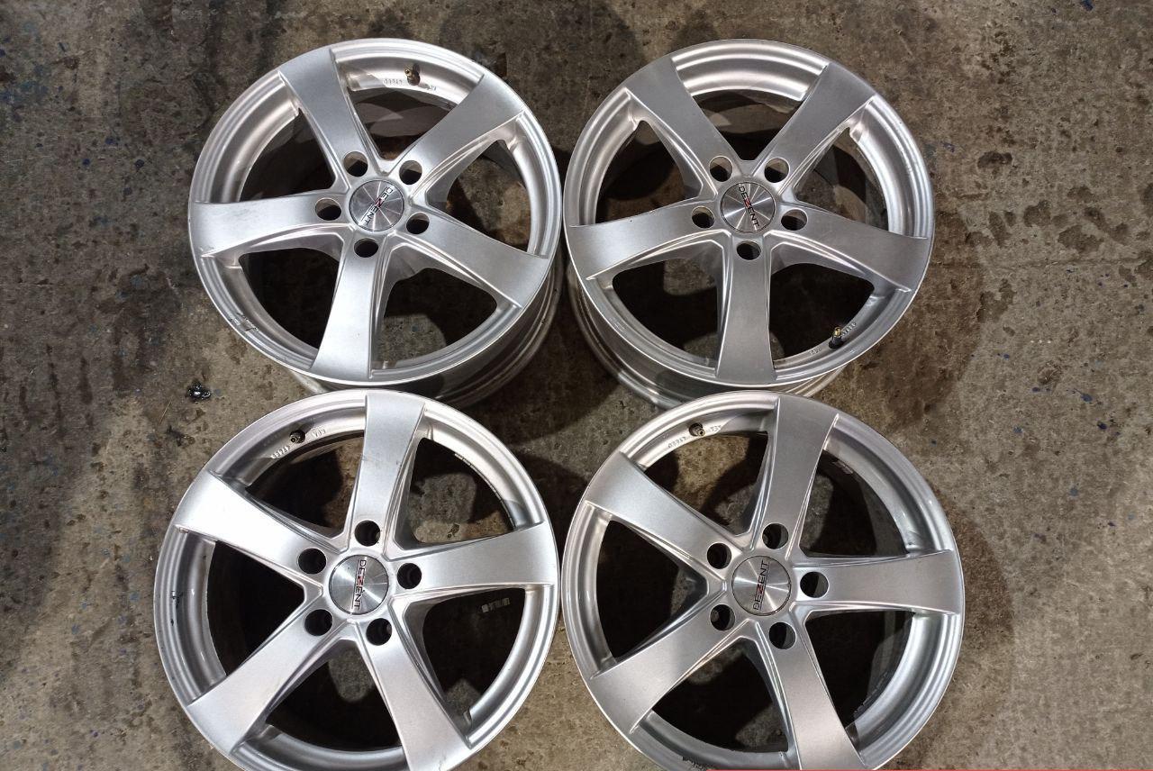 Колесные диски Dezent 7.5xR17/5×120 72.6. Цена 9850 руб, вместо 10934 руб. Скидка 10%, распродажа. Купить онлайн недорого. Уценка
