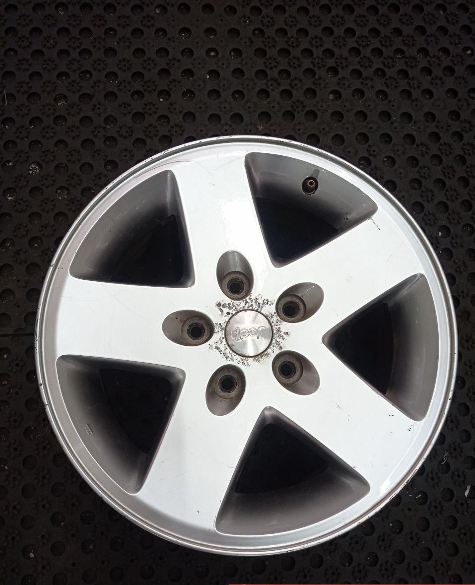 Резина Колесные диски Jeep 7.5xR17/5×127 71.6 Серебристый купить онлайн со скидкой 10% за 13800 руб.  Скидка, распродажа. Купить онлайн недорого. Уценка