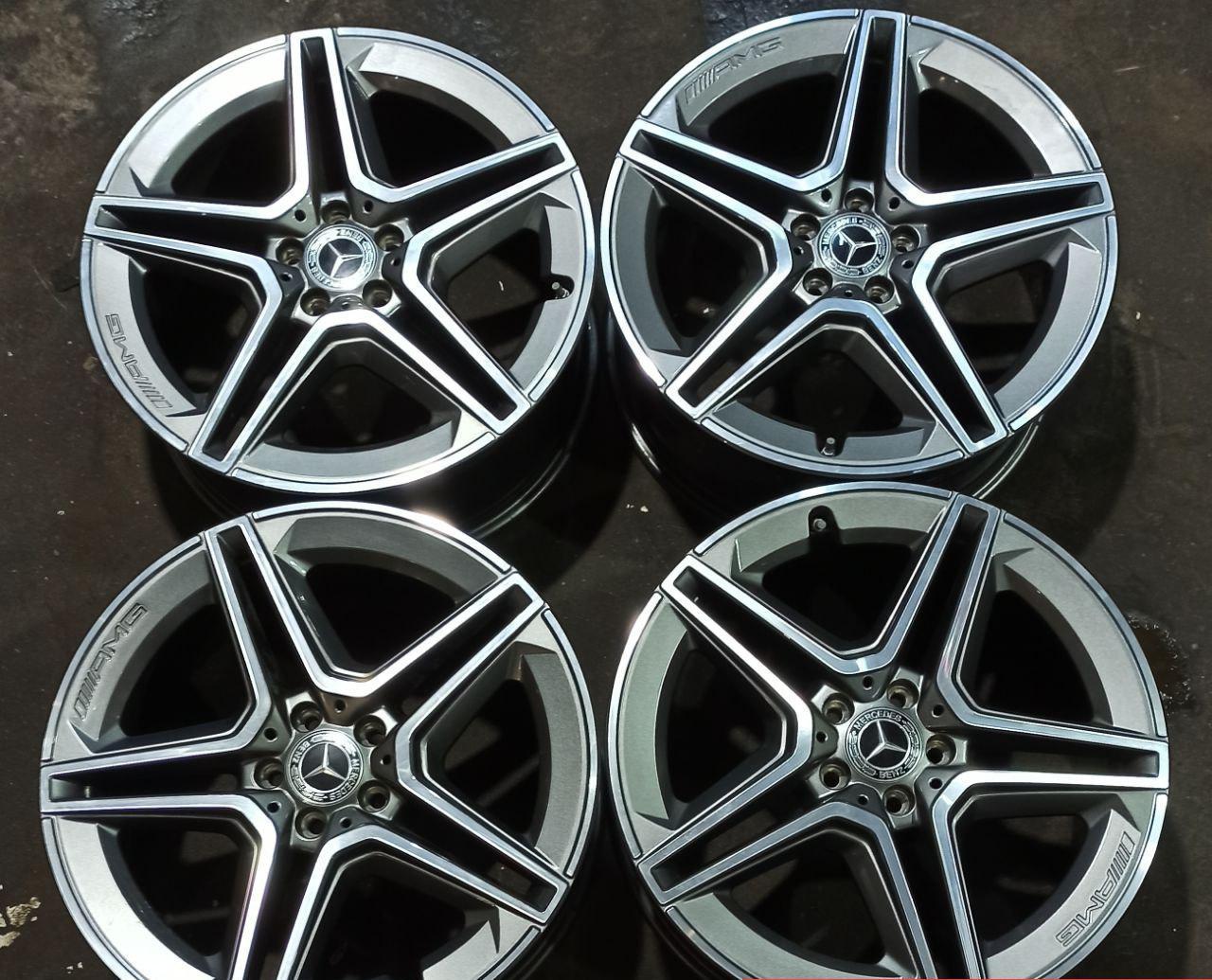 Колесные диски Mercedes-Benz 9xR20/5×112 66.6 Антрацитовый с полированной лицевой поверхностью. Цена 39000 руб, вместо 43290 руб. Скидка 10%, распродажа. Купить онлайн недорого. Уценка