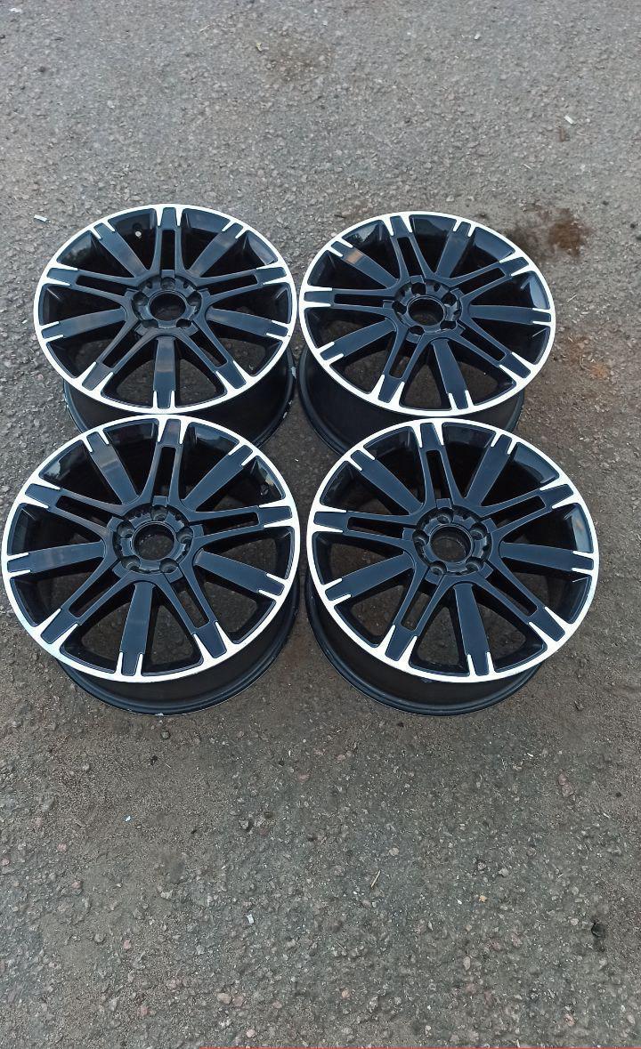 Колесные диски Original 8.5xR19/5×112 66.6 Черный с полированной лицевой поверхностью. Цена 16500 руб, вместо 18315 руб. Скидка 10%, распродажа. Купить онлайн недорого. Уценка