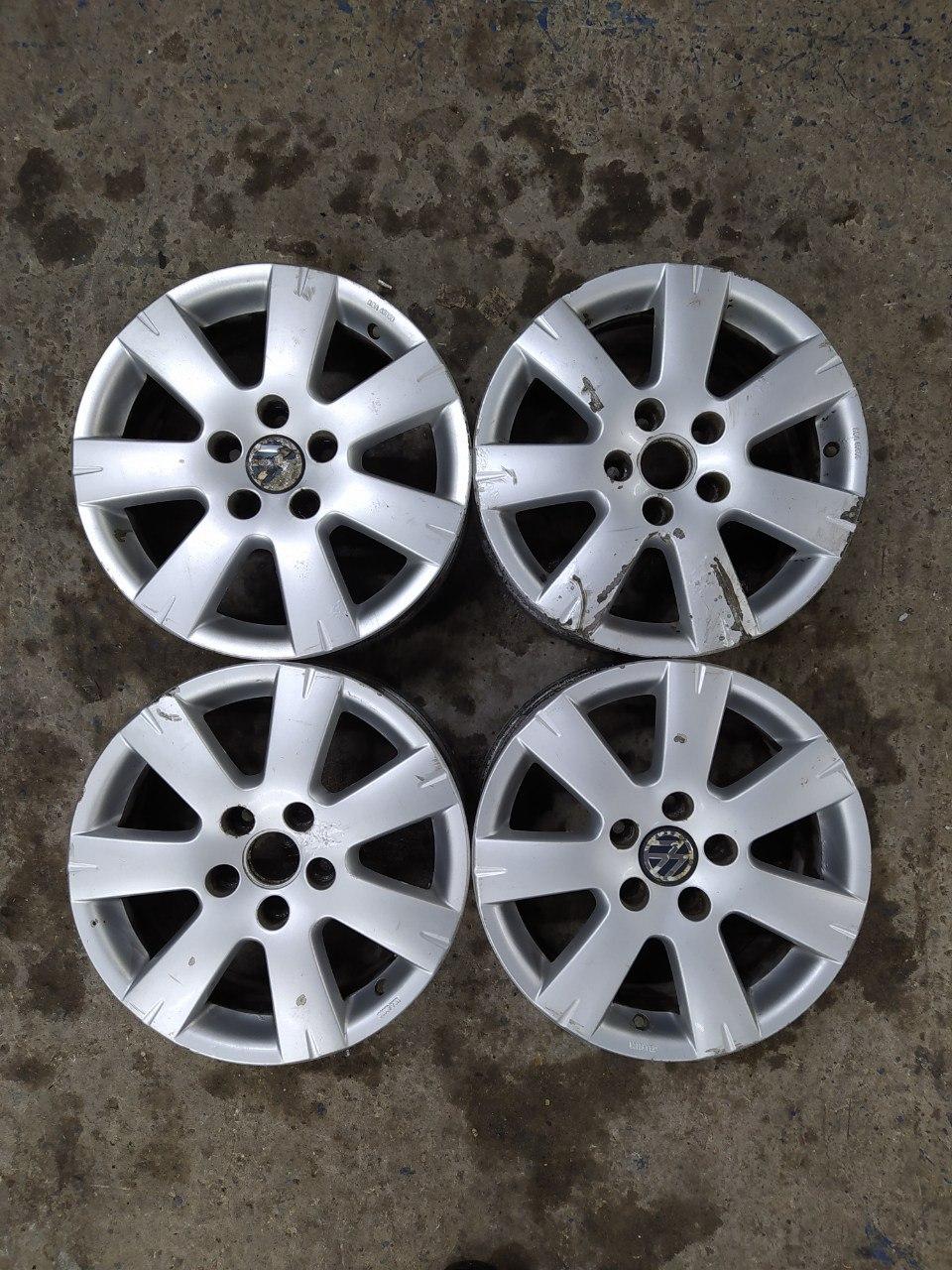 Резина Колесные диски Volkswagen 6.5xR16/5×112 56.6 купить онлайн со скидкой 10% за 5050 руб.  Скидка, распродажа. Купить онлайн недорого. Уценка