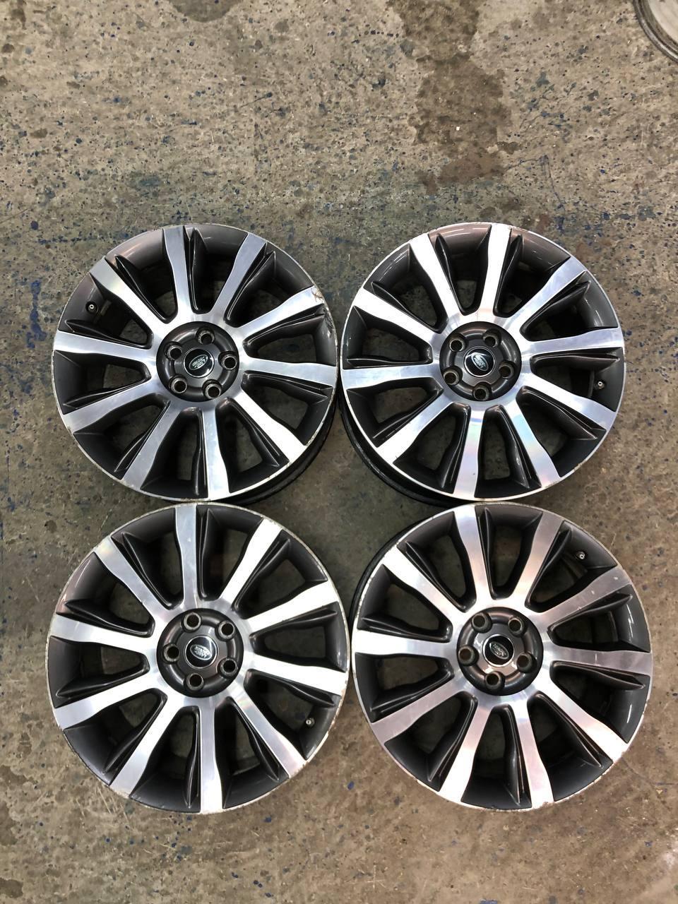 Колесные диски Land Rover 9.5xR21/5×120 72.6. Цена 26400 руб, вместо 29304 руб. Скидка 10%, распродажа. Купить онлайн недорого. Уценка