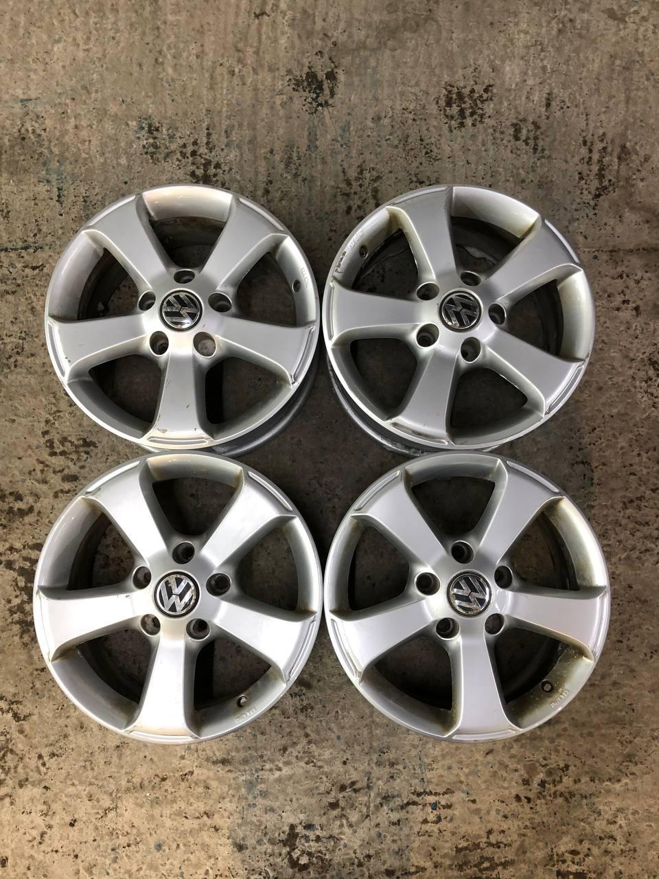 Колесные диски Volkswagen 7.5xR17/5×130 71.6. Цена 4800 руб, вместо 5328 руб. Скидка 10%, распродажа. Купить онлайн недорого. Уценка