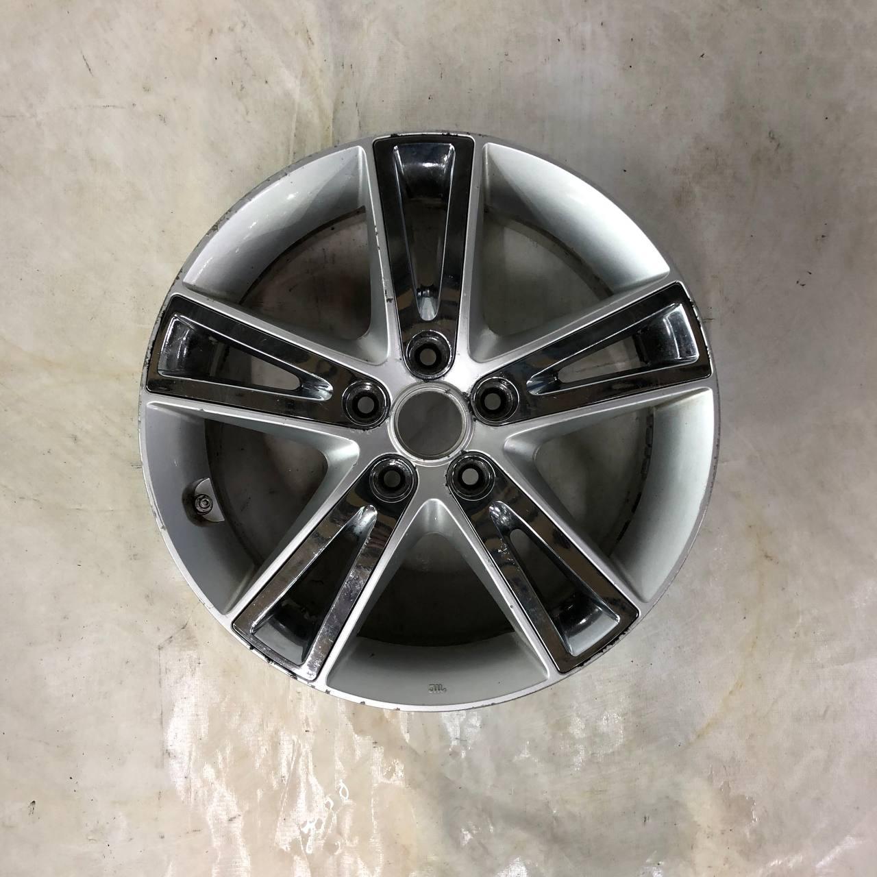 Колесные диски Hyundai 7xR17/5×114.3 67.1. Цена 4800 руб, вместо 5328 руб. Скидка 10%, распродажа. Купить онлайн недорого. Уценка