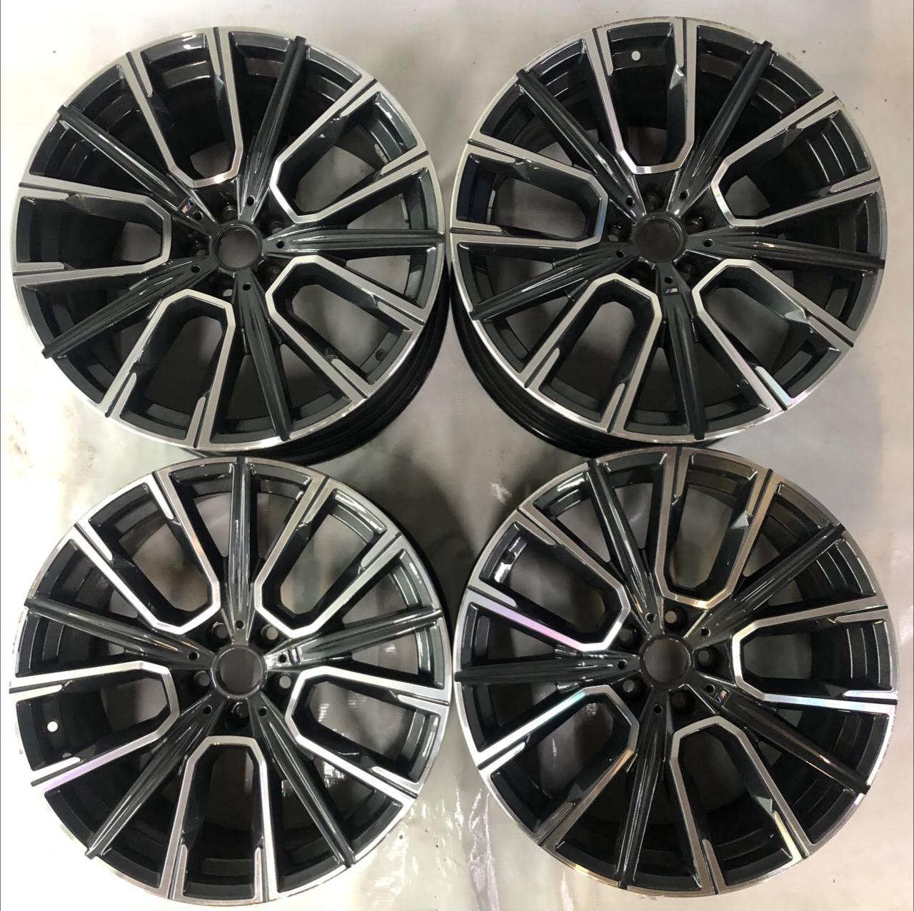 Резина Колесные диски BMW 10xR20/5×112 66.6 купить онлайн со скидкой 10% за 35000 руб.  Скидка, распродажа. Купить онлайн недорого. Уценка