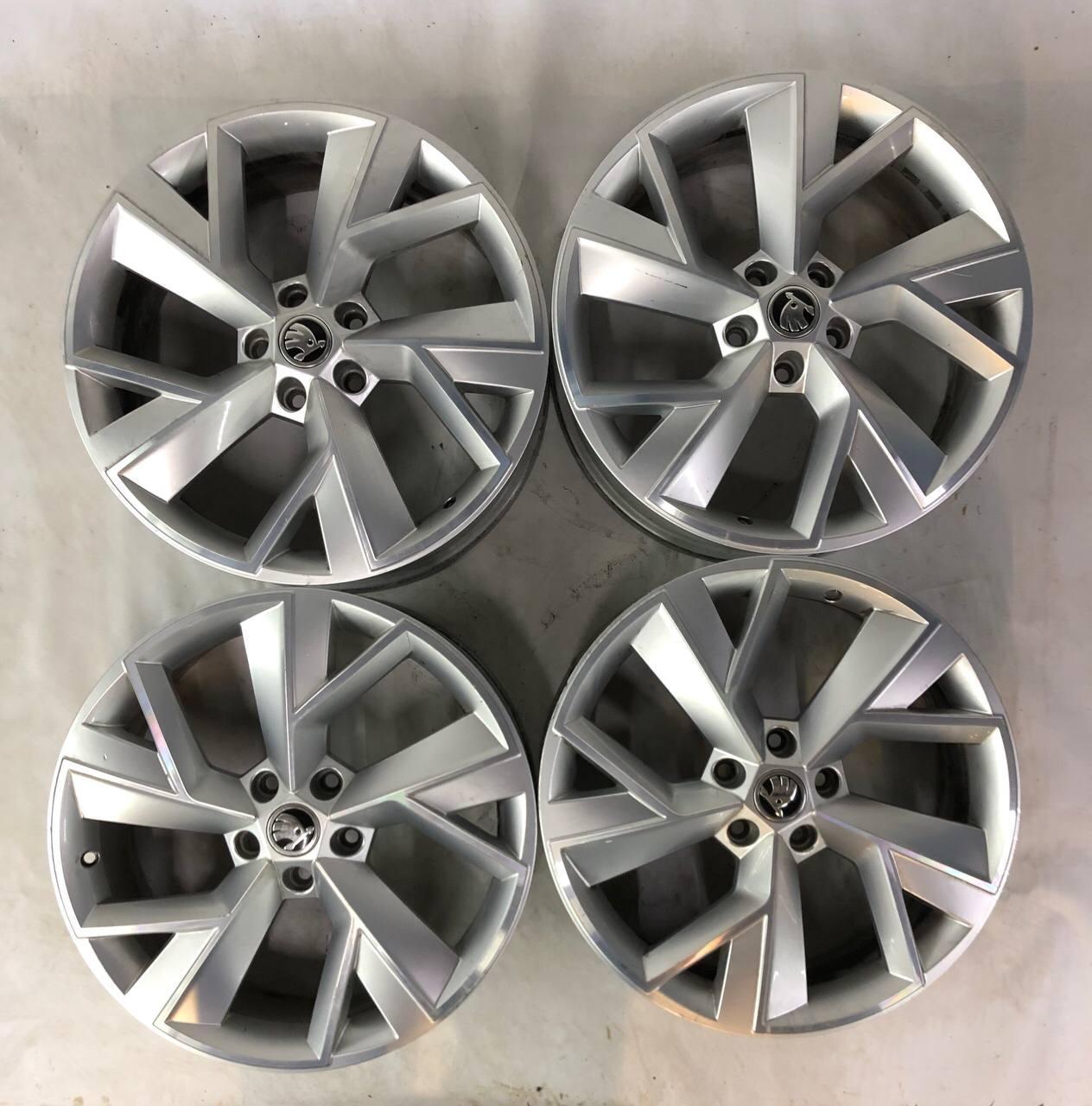 Колесные диски Skoda 7xR19/5×112 57.1. Цена 25200 руб, вместо 27972 руб. Скидка 10%, распродажа. Купить онлайн недорого. Уценка