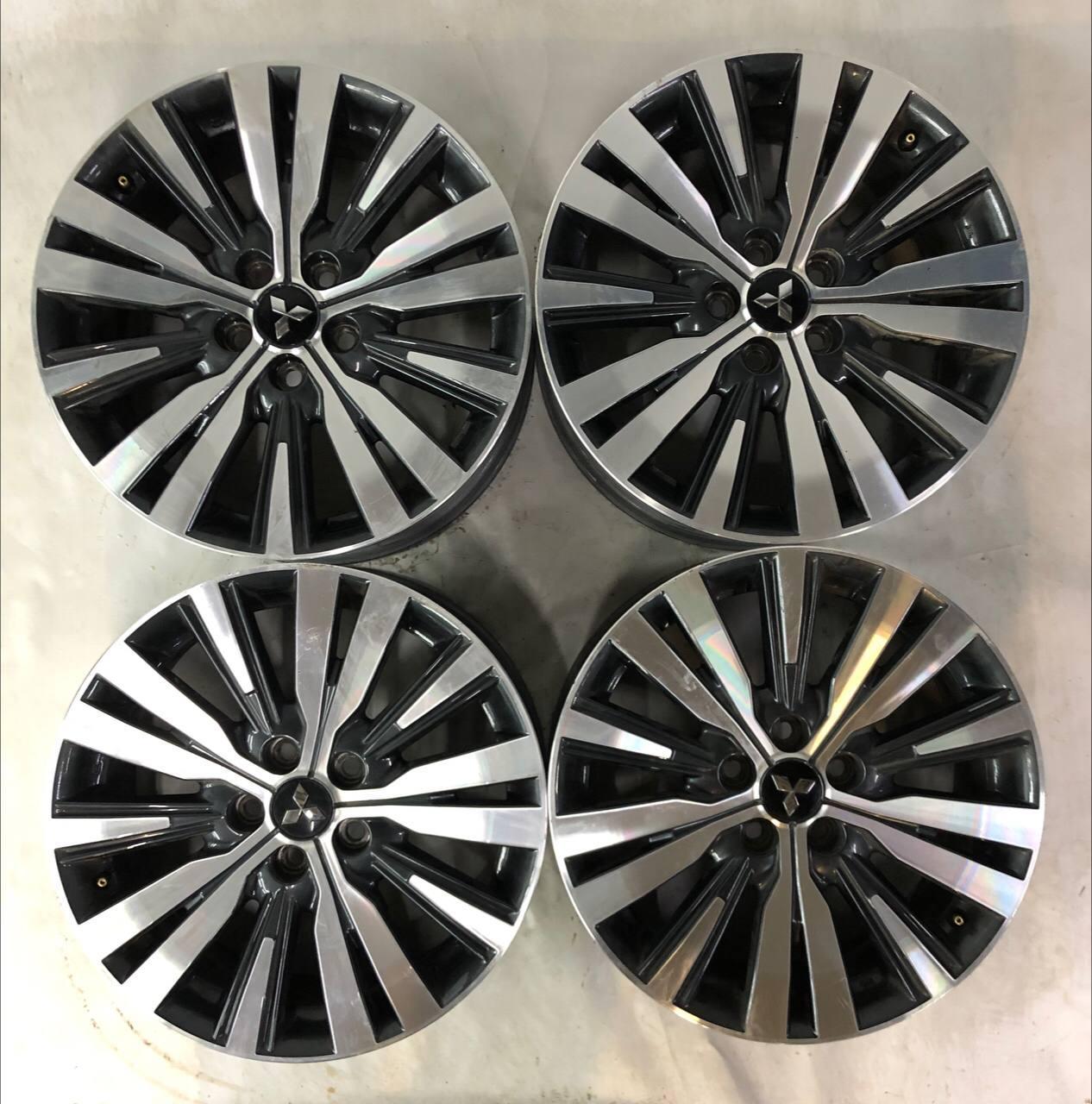 Колесные диски Mitsubishi 7xR18/5×114.3 67.1. Цена 18600 руб, вместо 20646 руб. Скидка 10%, распродажа. Купить онлайн недорого. Уценка