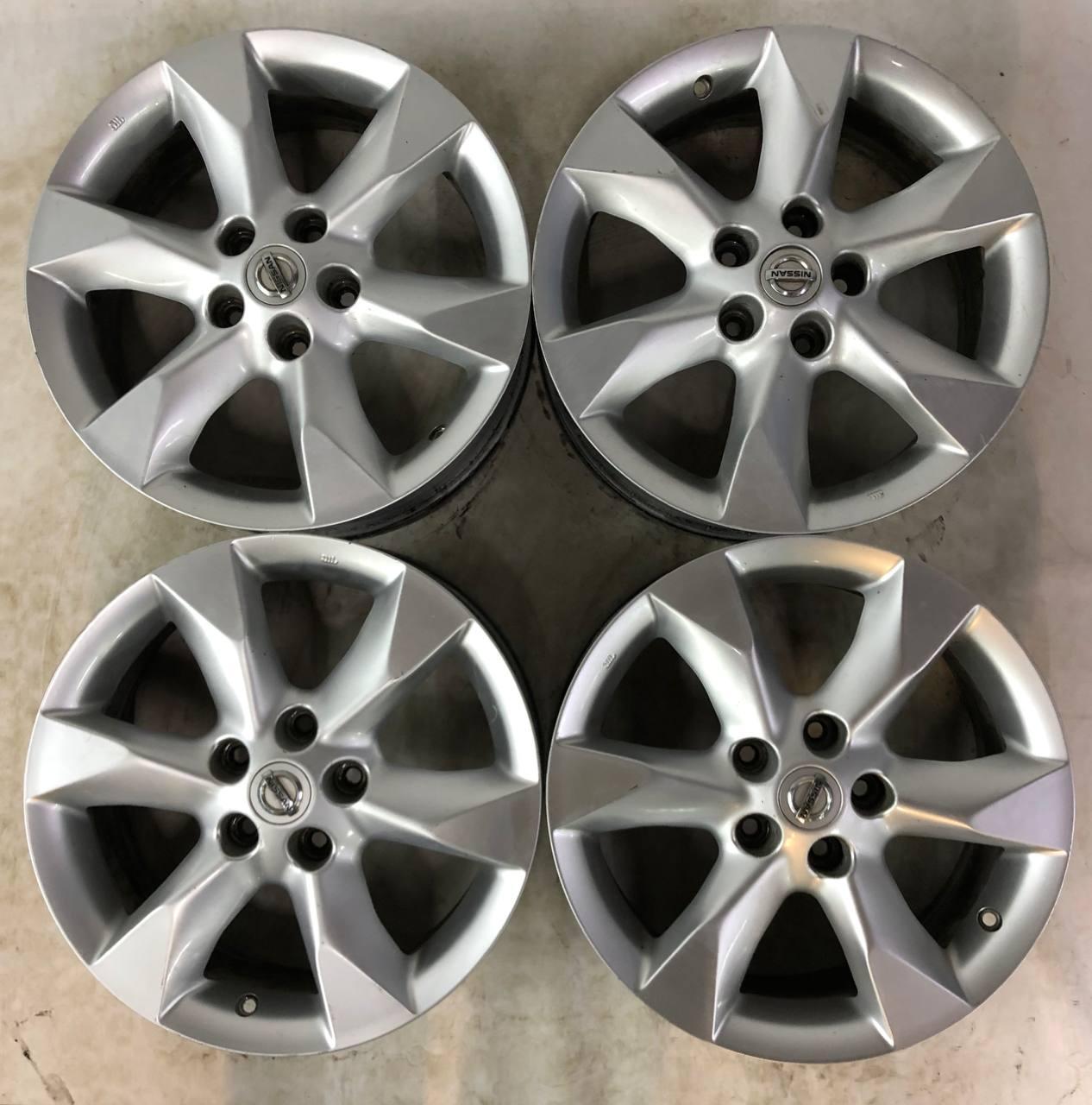 Резина Колесные диски Nissan 7xR17/5×114.3 66.1 купить онлайн со скидкой 10% за 9600 руб.  Скидка, распродажа. Купить онлайн недорого. Уценка