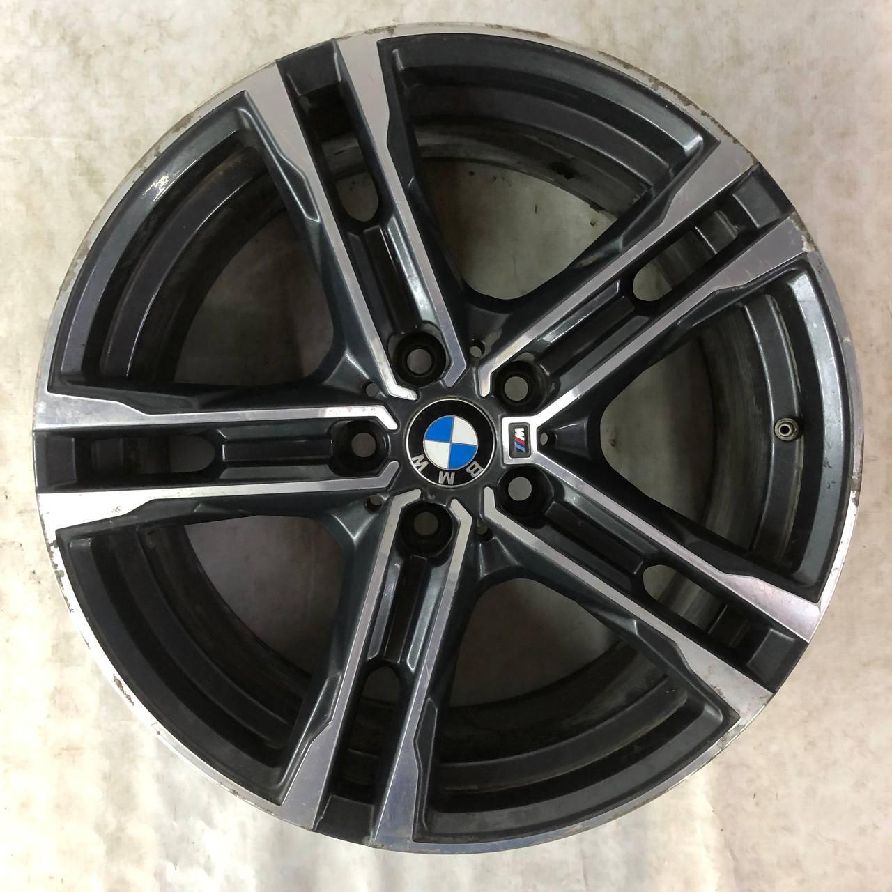 Резина Колесные диски BMW 8xR18/5×112 66.6 купить онлайн со скидкой 10% за 12000 руб.  Скидка, распродажа. Купить онлайн недорого. Уценка