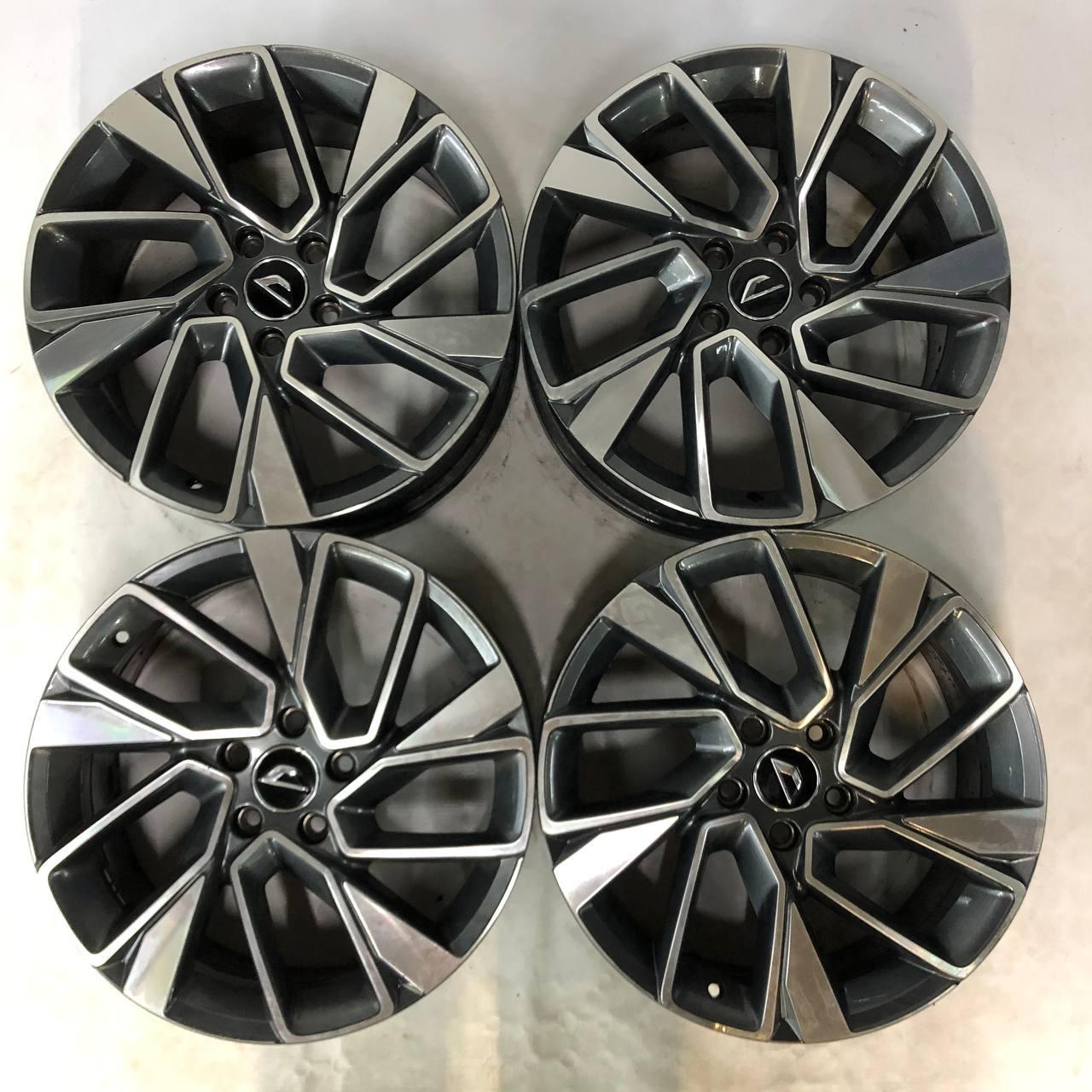 Резина Колесные диски Jetta 7xR18/5×112 57.1 купить онлайн со скидкой 10% за 18000 руб.  Скидка, распродажа. Купить онлайн недорого. Уценка