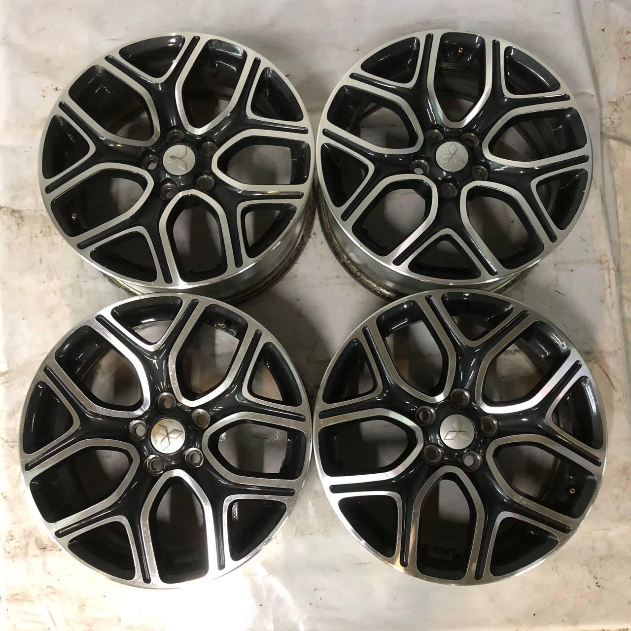 Колесные диски Mitsubishi 7xR18/5×114.3 67.1. Цена 15550 руб, вместо 17260 руб. Скидка 10%, распродажа. Купить онлайн недорого. Уценка