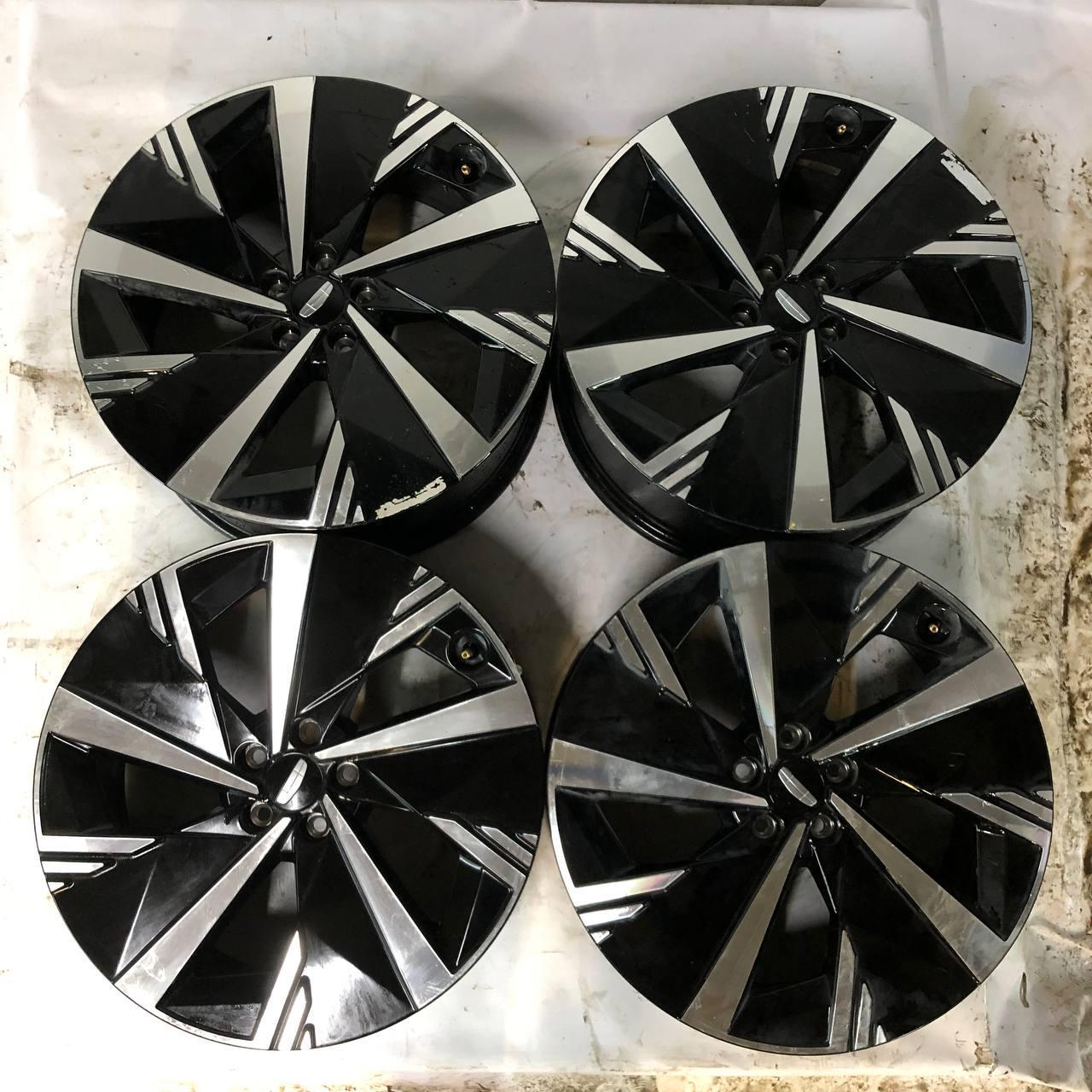 Резина Колесные диски Geely 8xR20/5×108 63.3 купить онлайн со скидкой 10% за 28750 руб.  Скидка, распродажа. Купить онлайн недорого. Уценка