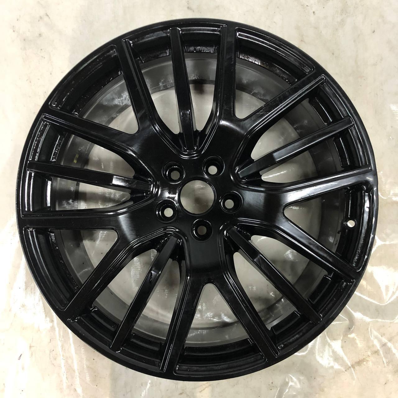 Колесные диски Maserati 9xR21/5×114.3 67.1. Цена 40000 руб, вместо 44400 руб. Скидка 10%, распродажа. Купить онлайн недорого. Уценка